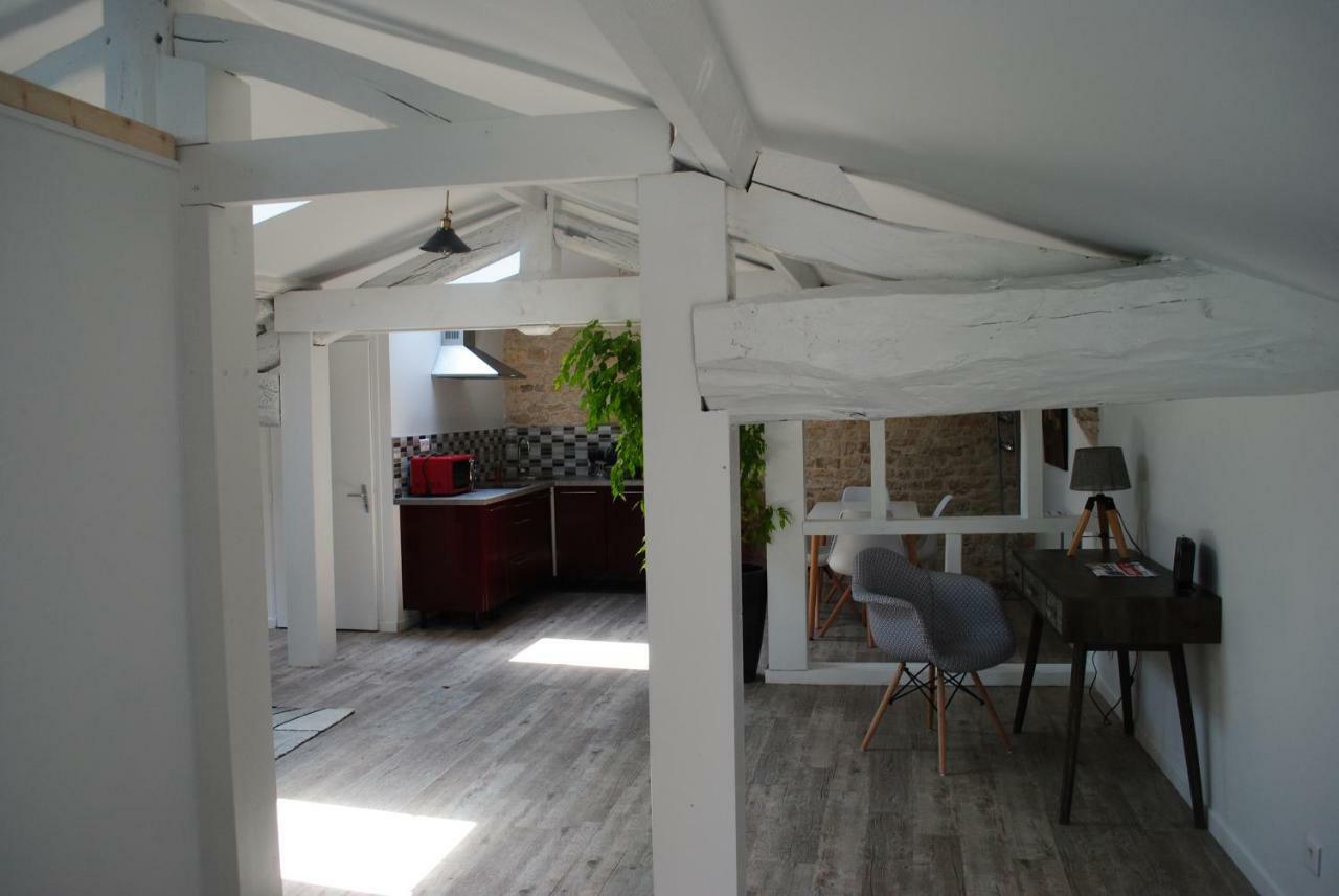 Ecurie De La Grange L'Abbe Apartment Le Langon Luaran gambar